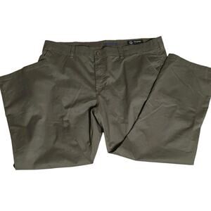 Weatherproof Stretch Chino Travel Pants Mens 42x30 - Big & Tall - Dark Olive